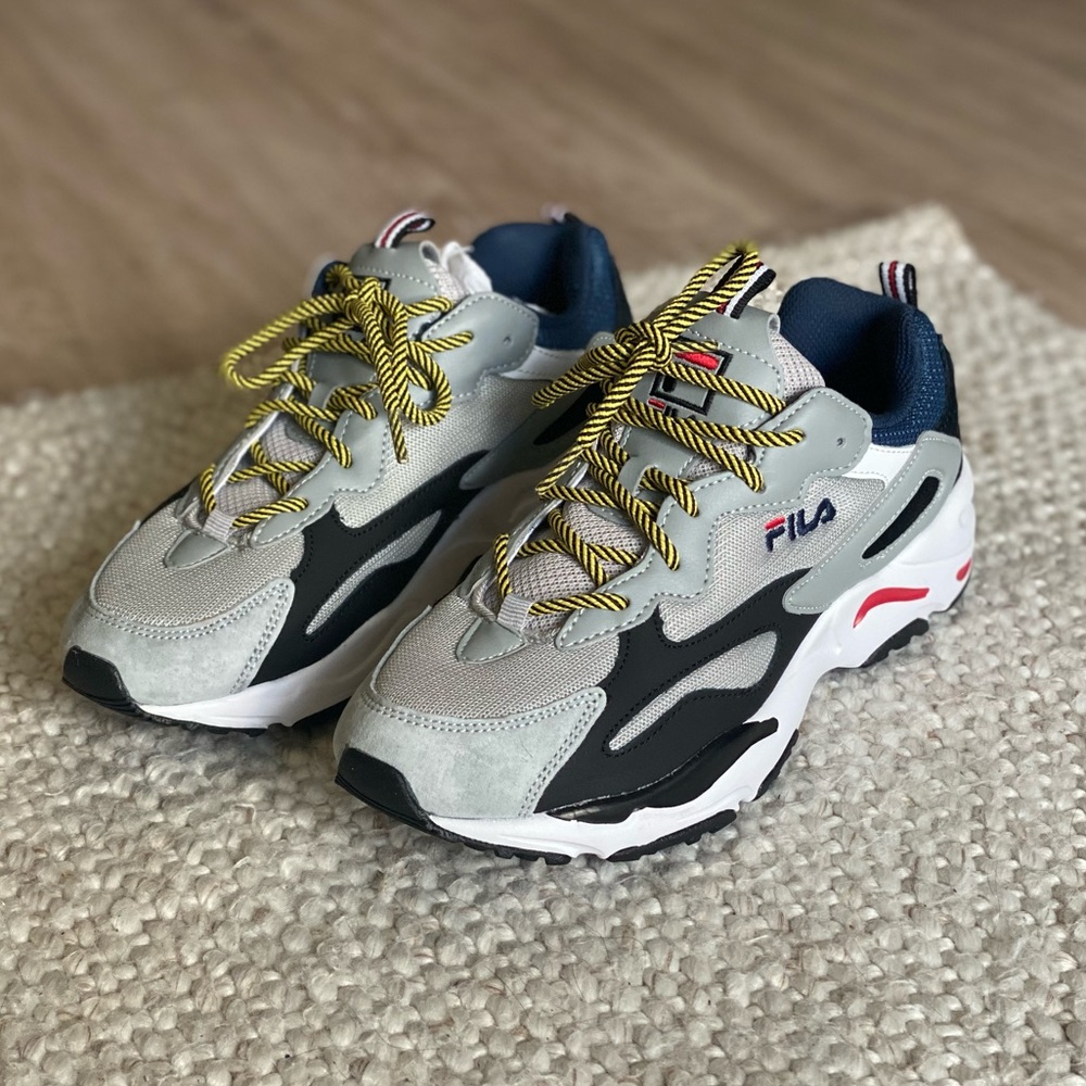 Womens Fila Ray Tracer Sneakers